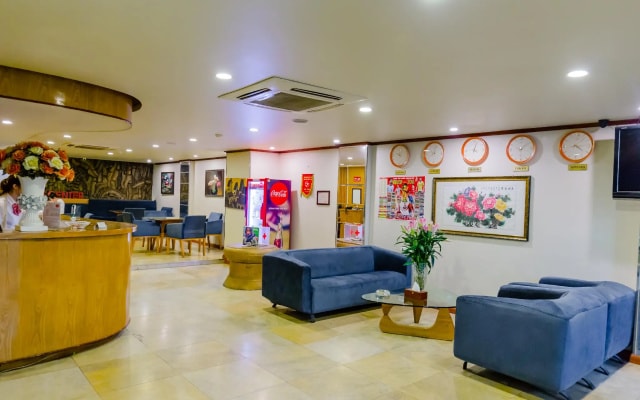 A25 Hotel - 12 Ngo Sy Lien